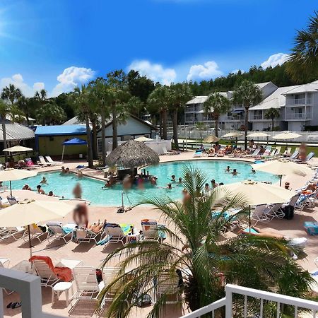 Paradise Lakes Resort, Clothing Optional Resort - Adult Only Land O' Lakes Exterior photo