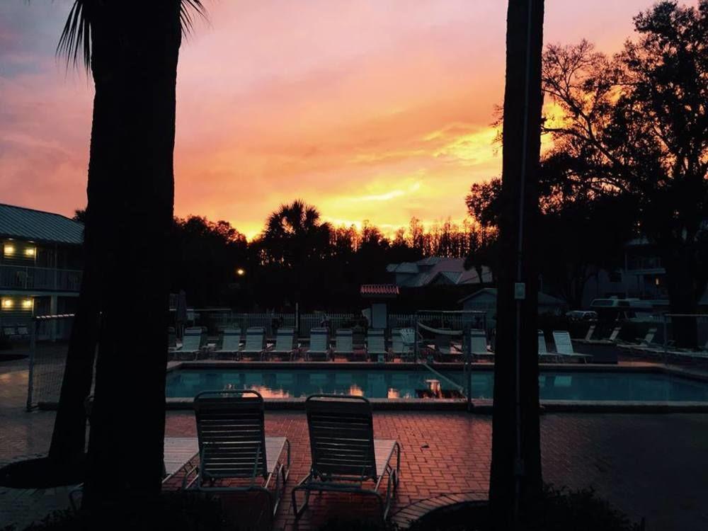 Paradise Lakes Resort, Clothing Optional Resort - Adult Only Land O' Lakes Exterior photo