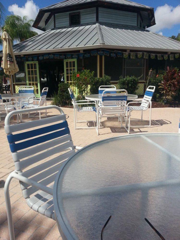Paradise Lakes Resort, Clothing Optional Resort - Adult Only Land O' Lakes Exterior photo